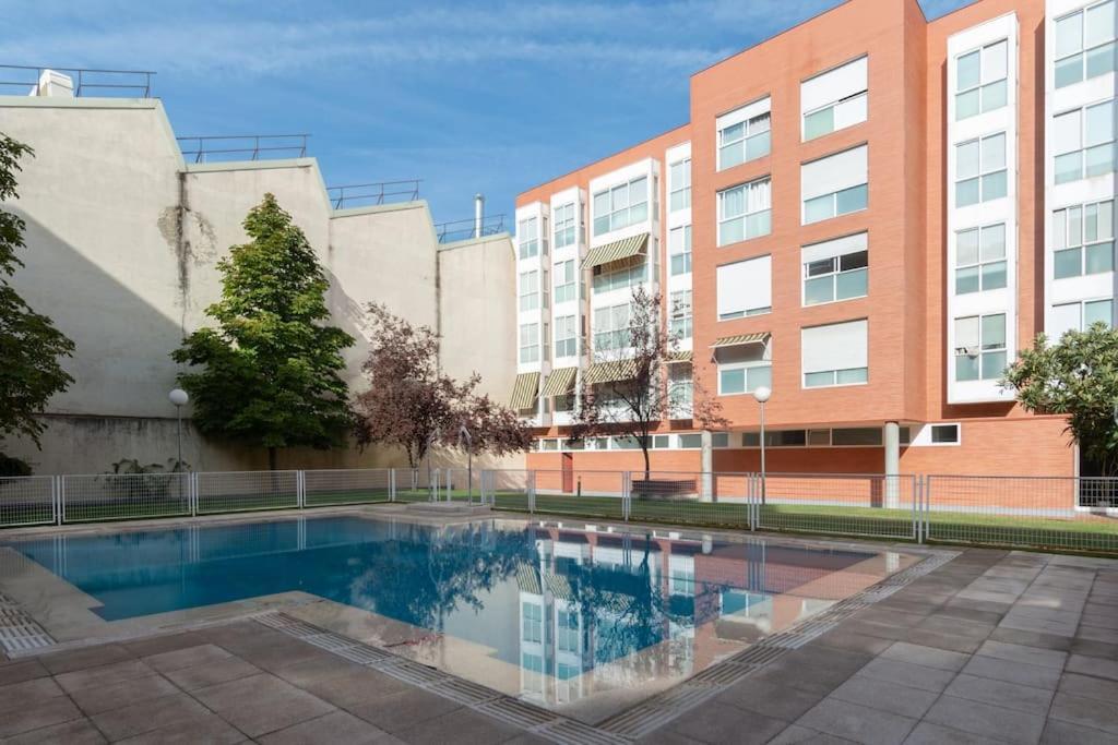 马德里Vivienda Con Zona De Trabajo, Piscina Y Parking公寓 外观 照片